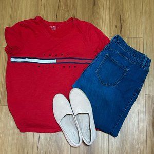 Tommy Hilfiger red signature tee